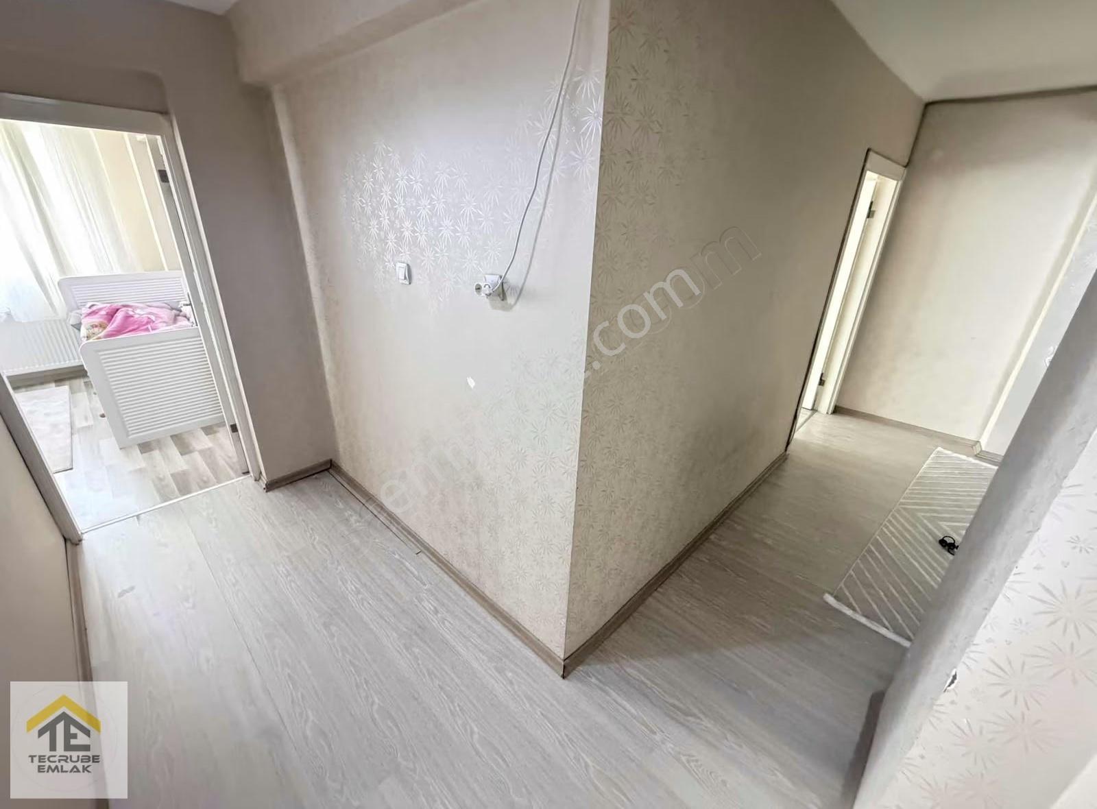 Ayvalı'da Emsalsiz Orta Kat 3+1 Bağımsız Güney Cephe Full Yapılı - Görsel 9