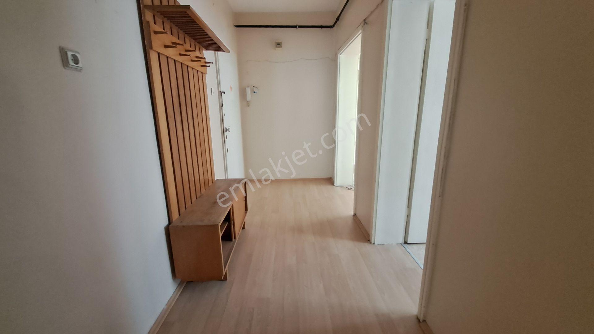 Çankaya Nilgün Sokak'ta Üst Kat 3+1 Kombili Otoparklı Kiralık Daire - Görsel 18