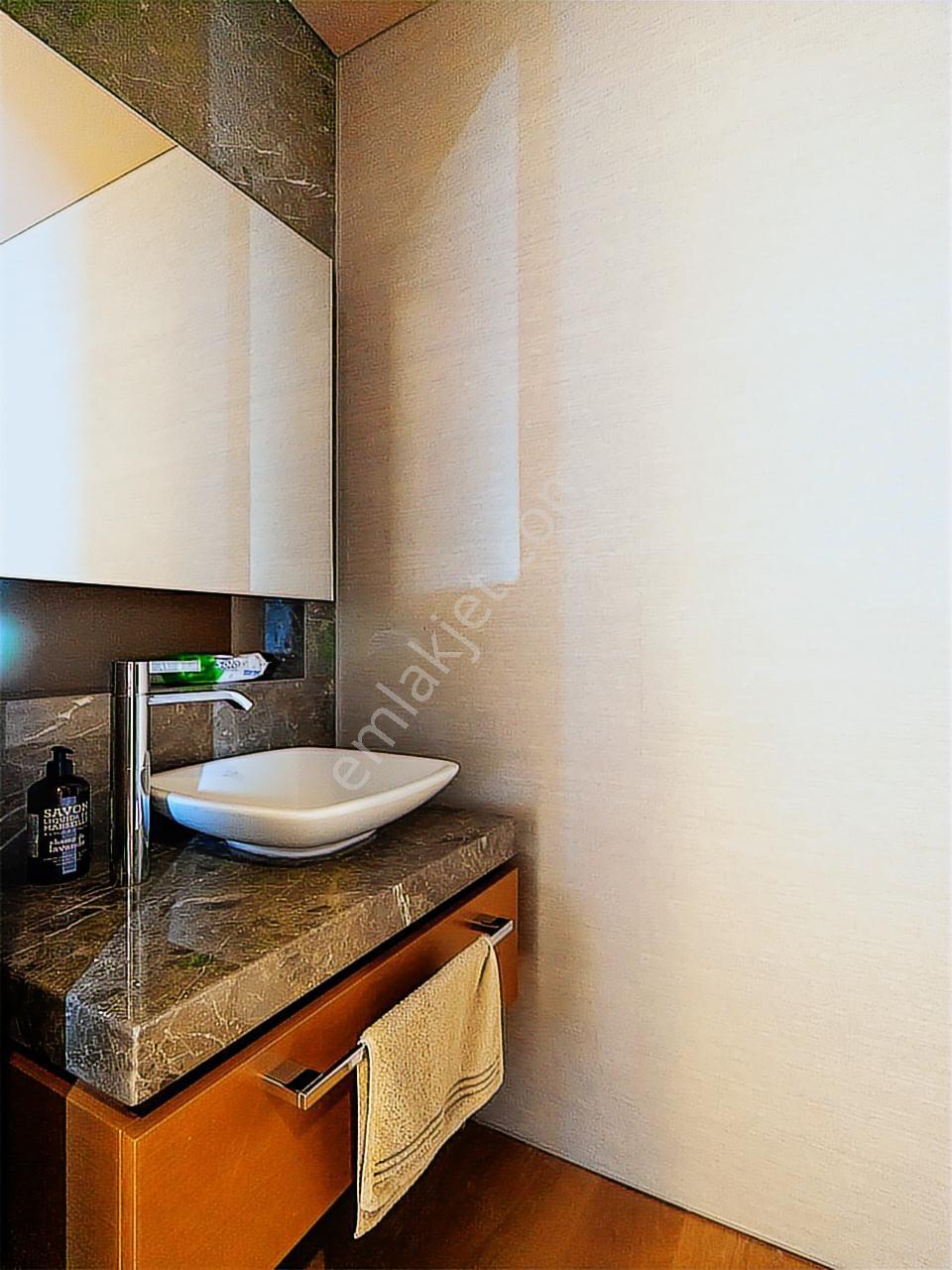 Zorlu Center Yüksek Katta Kiralık 2+1 - Görsel 29