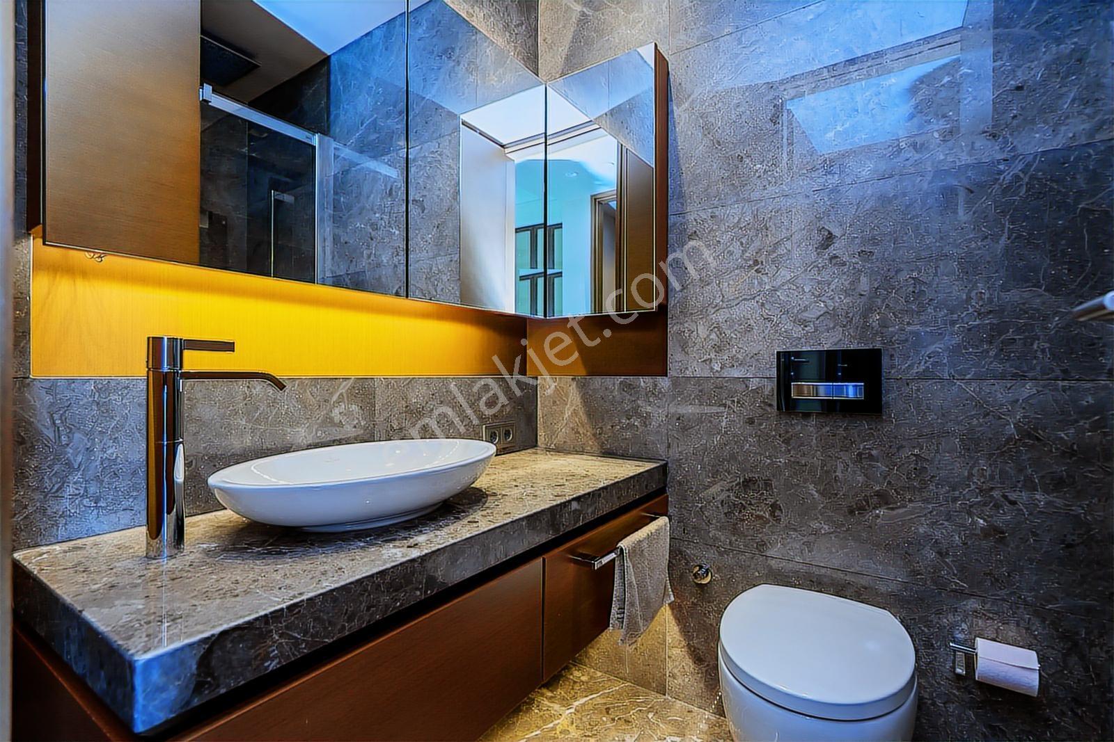 Zorlu Center Yüksek Katta Kiralık 2+1 - Görsel 19