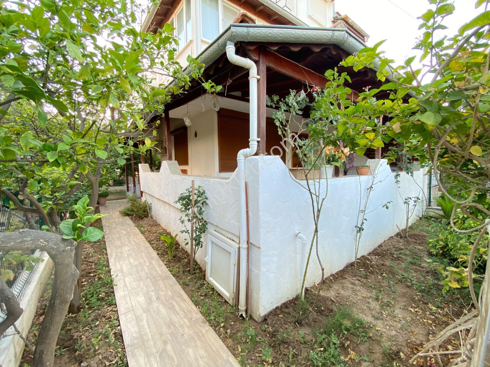 Seferihisar Meltem Tur Sitesi’nde Denize 350m, Havuzlu, 4+1 Müstakil Tadında Villa!la - Görsel 3