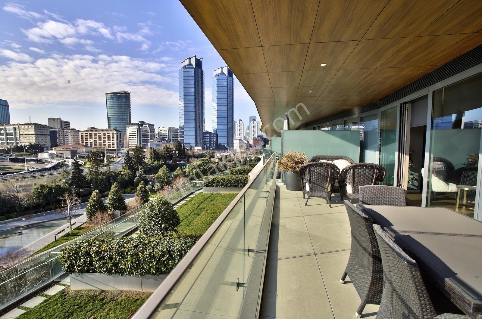Versatıe'den Zorlu Center'da Şerefiyeli Konumda Satılık Ofis - Görsel 16