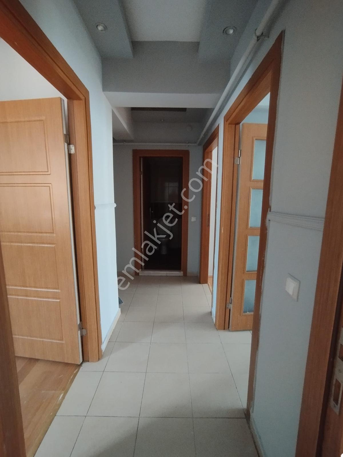 Kumlubel Mahallesinde İçi Özenle Yenilenmiş Kiralık 2+1 Daire - Görsel 5