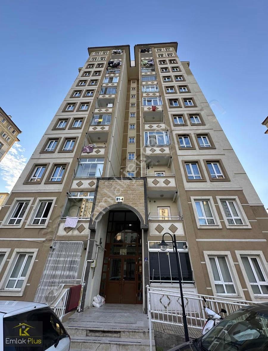 Emlak Plus'tan Özbelsan Toki 2+1 Satılık Full Yapılı Daire