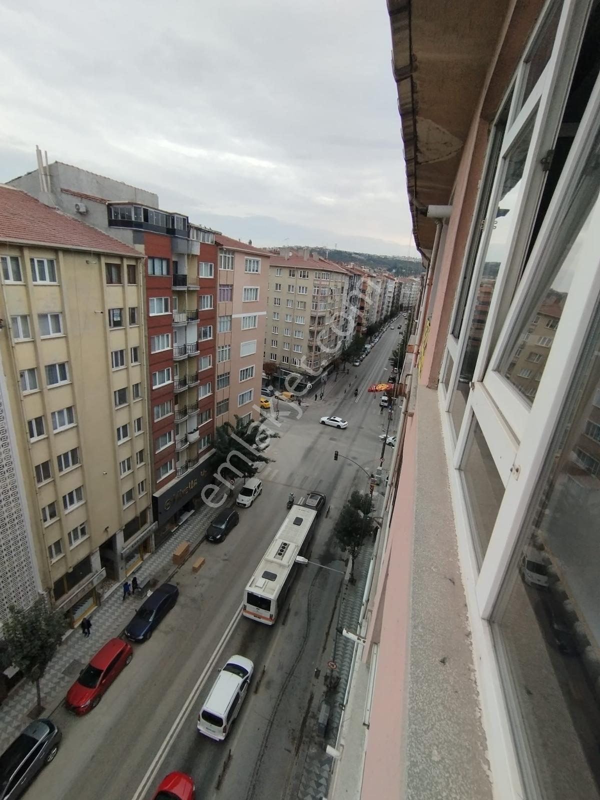 Eskişehirin Kalbinde Ferah Ve Konforlu Yaşam Alanı - Görsel 4
