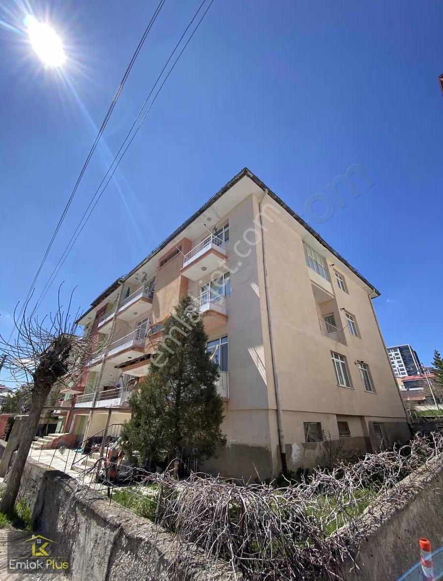 Emlak Plus'tan Satılık Cadde Üzeri Uygun Daire - Görsel 12