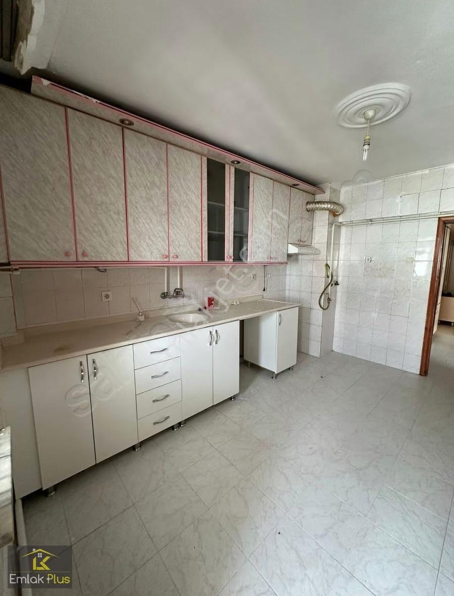 Emlak Plus'tan Merkez Gökçebostan Mahallesin De 3+1kiralık Daire - Görsel 5