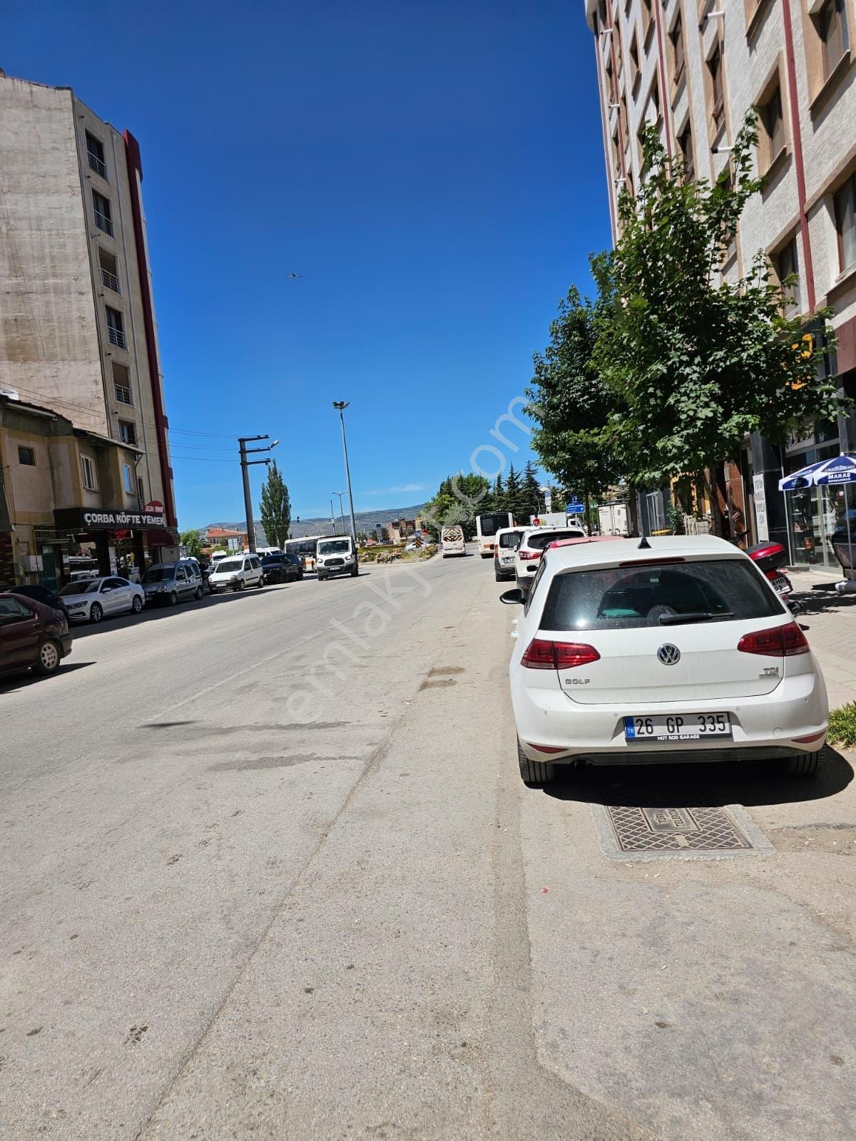 Gaziyakupsatar Cadde Üzeri Çift Asansörlü Fiyat Avantajlı Daire - Görsel 2