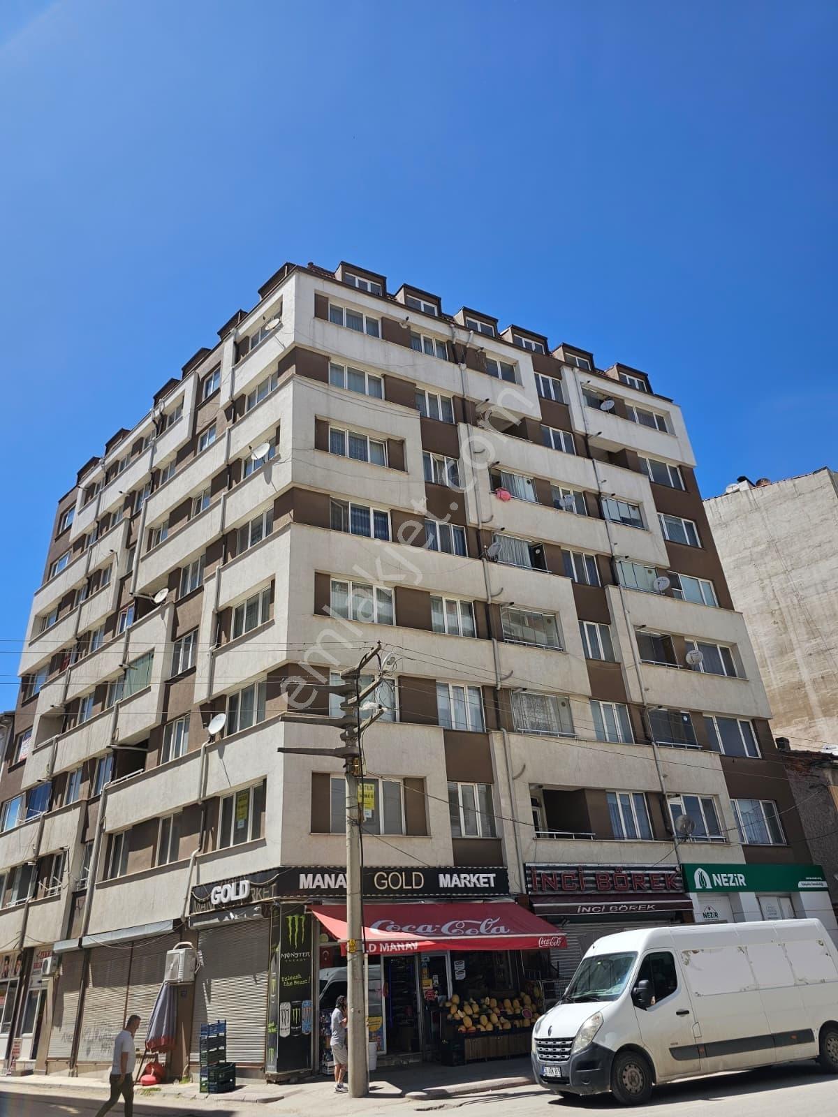 Gaziyakupsatar Cadde Üzeri Çift Asansörlü Fiyat Avantajlı Daire