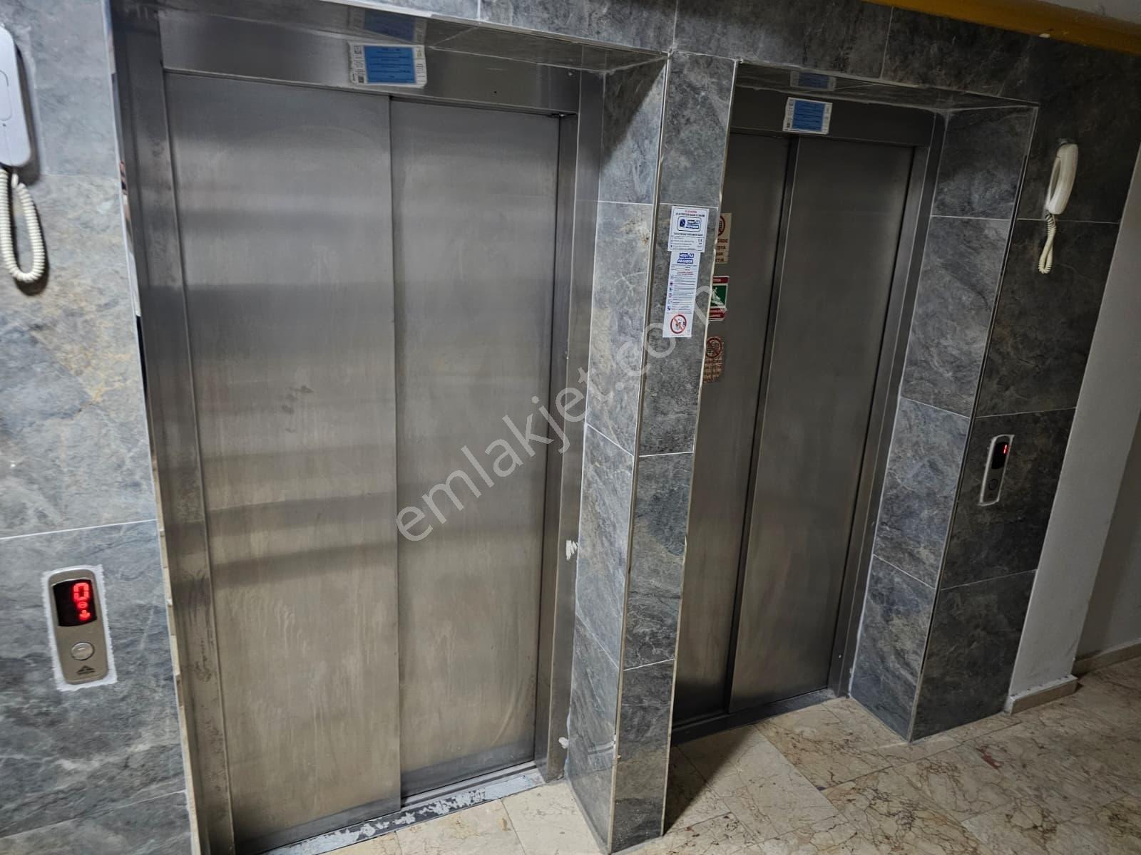 Gaziyakupsatar Cadde Üzeri Çift Asansörlü Fiyat Avantajlı Daire - Görsel 22