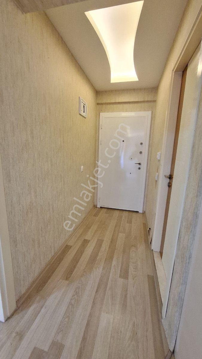 Namlı'dan İbf Fakültesi Üzeri Eşyalı Ve Geniş Kiralık 1+1 - Görsel 9