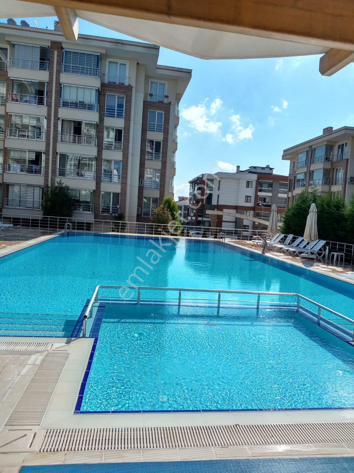 Donanımlı Sitede Ayçadan Satılık Geniş Kullanımlı Daire - Görsel 3
