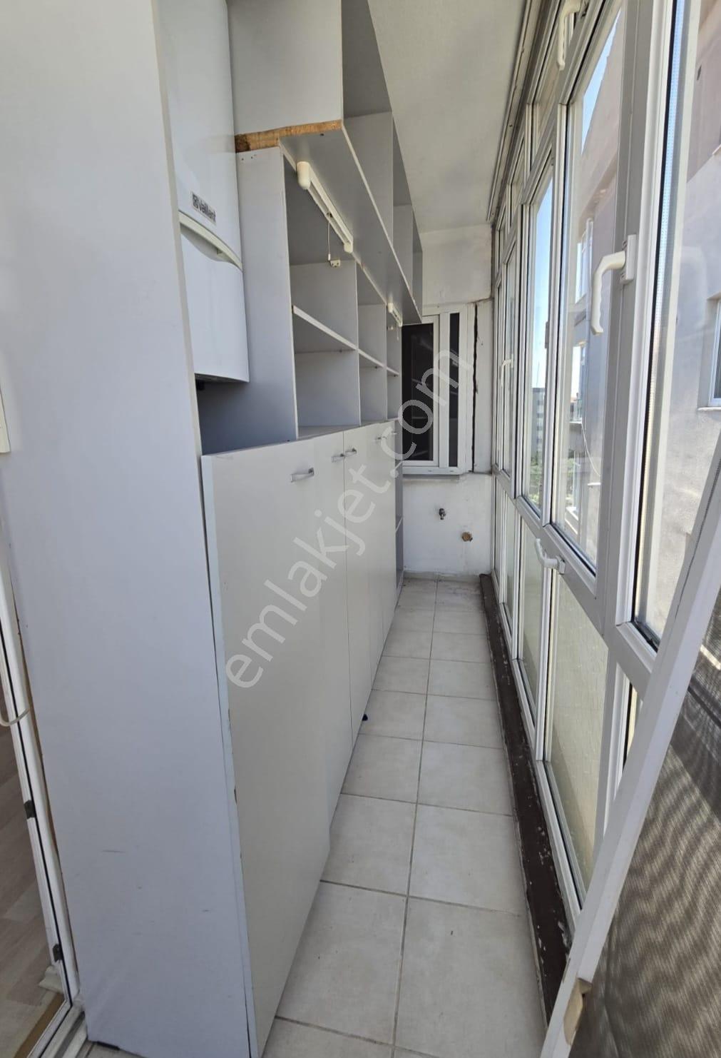 Omurtak Caddesine Cephe Ev-ofis İçin Uygun Kıralık 2+1 Daire - Görsel 14