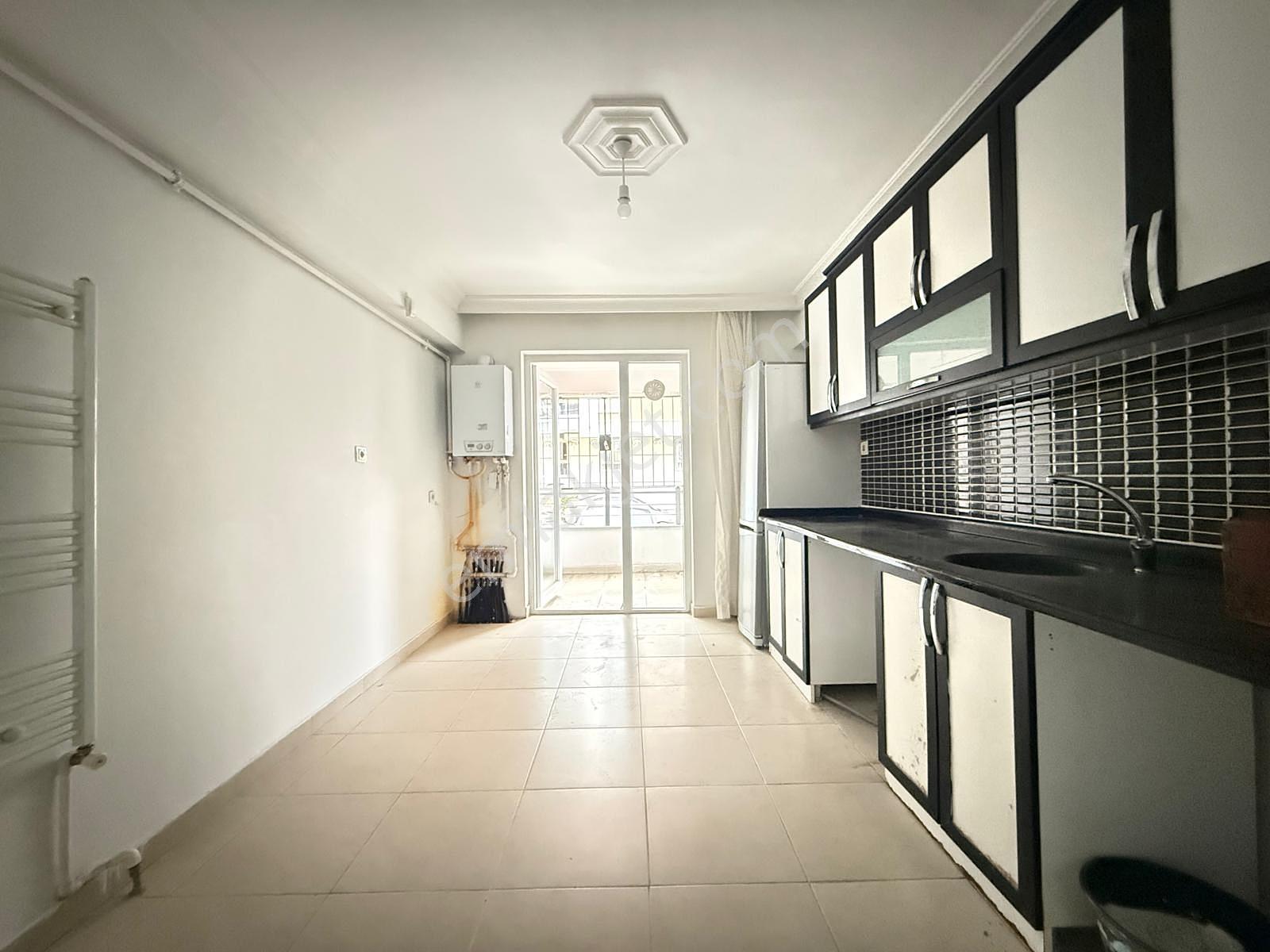 Rotadan Cd Paraleli, Geniş, E.banyolu, Çift Balkon Masrafsız 3+1 - Görsel 30