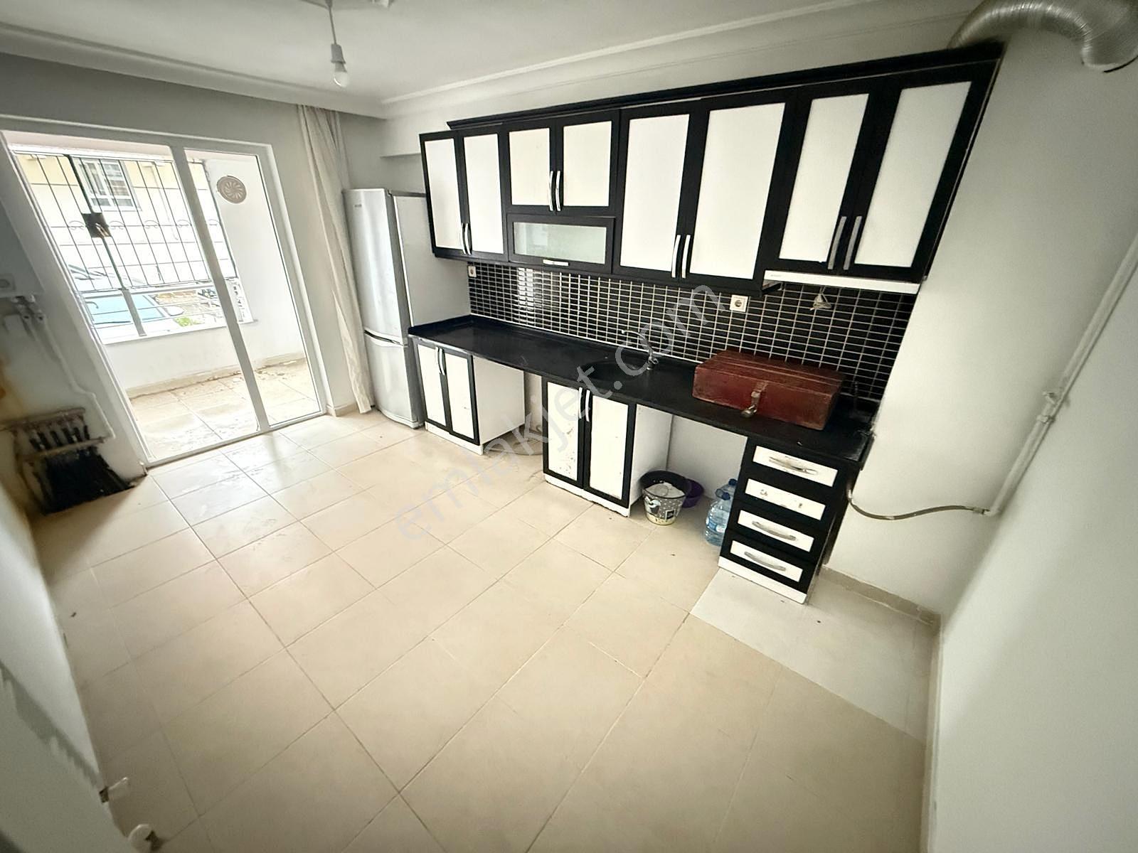 Rotadan Cd Paraleli, Geniş, E.banyolu, Çift Balkon Masrafsız 3+1 - Görsel 29