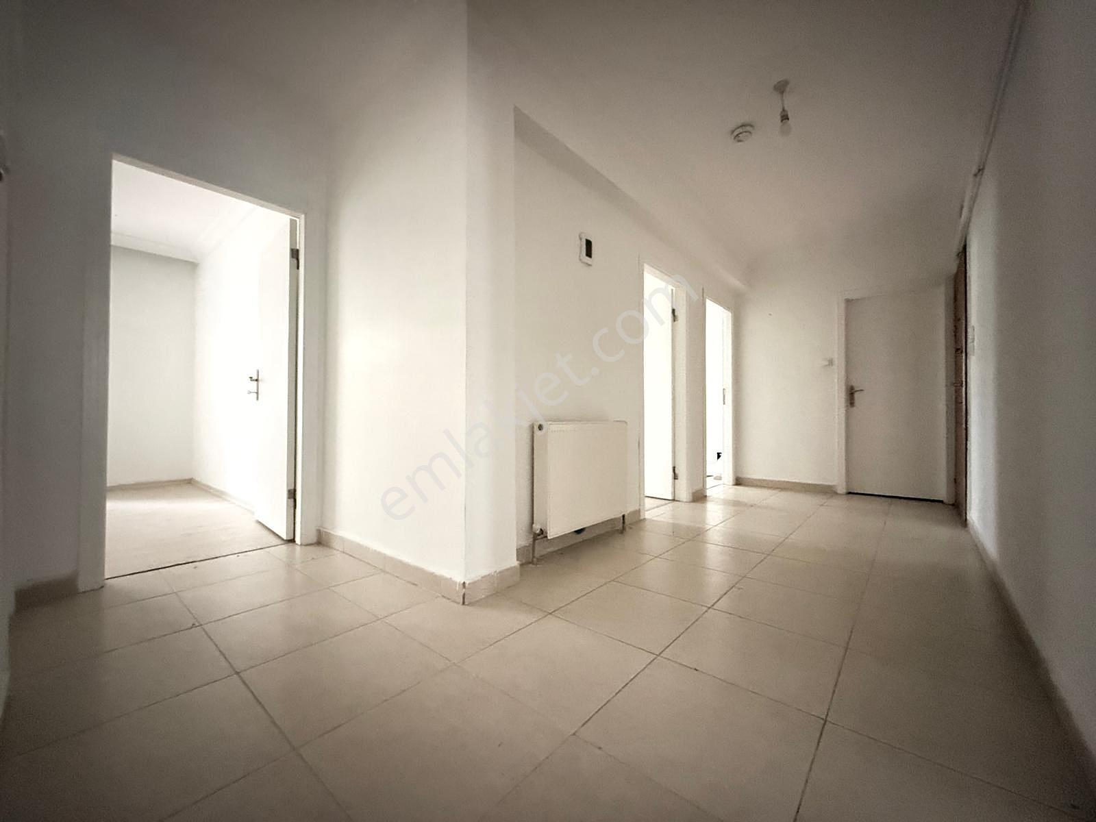 Rotadan Cd Paraleli, Geniş, E.banyolu, Çift Balkon Masrafsız 3+1 - Görsel 28
