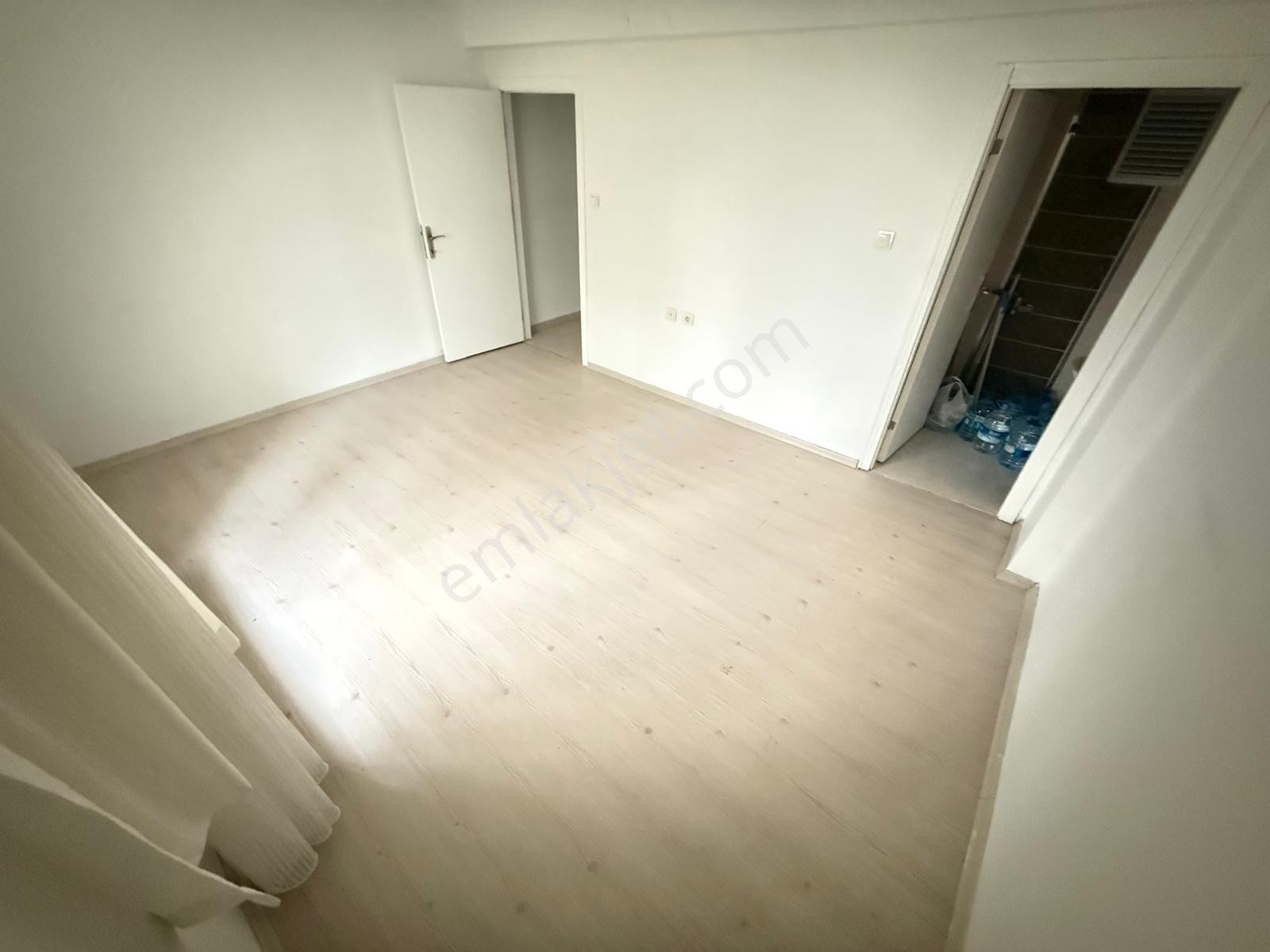 Rotadan Cd Paraleli, Geniş, E.banyolu, Çift Balkon Masrafsız 3+1 - Görsel 32