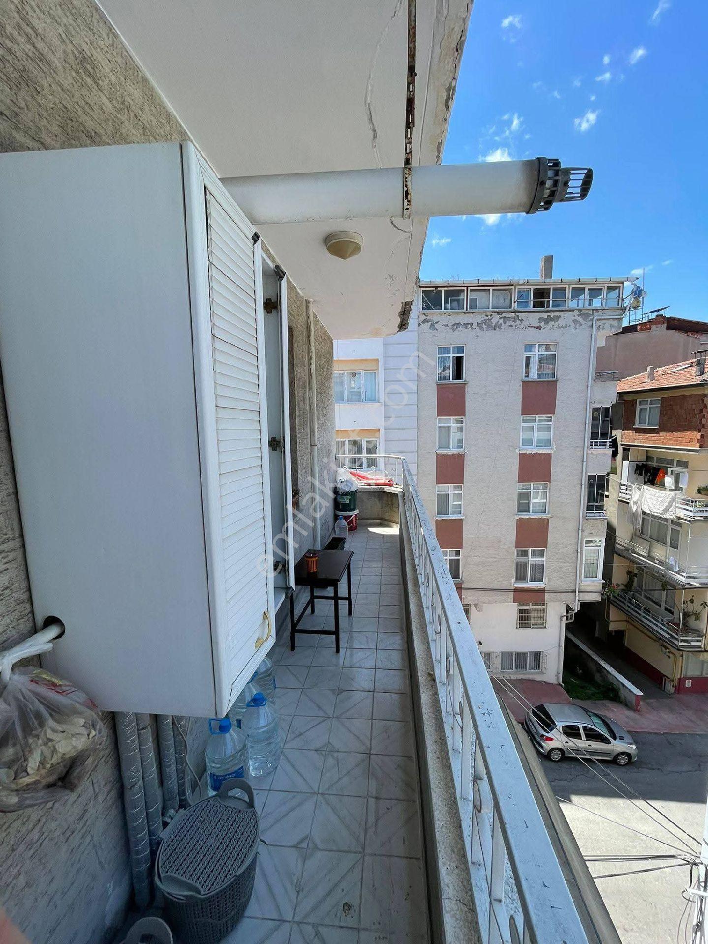 Samsun İlkadım Rasathane Mahallesi'nde Kat Tapulu 3.kat 3+1 Satılık Daire - Görsel 4