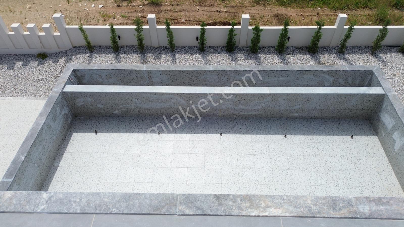 Falcon Dan Kargı Da Muhteşem 4+1 Lüx Villa - Görsel 14