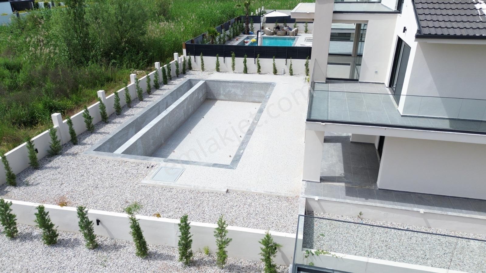 Falcon Dan Kargı Da Muhteşem 4+1 Lüx Villa - Görsel 12