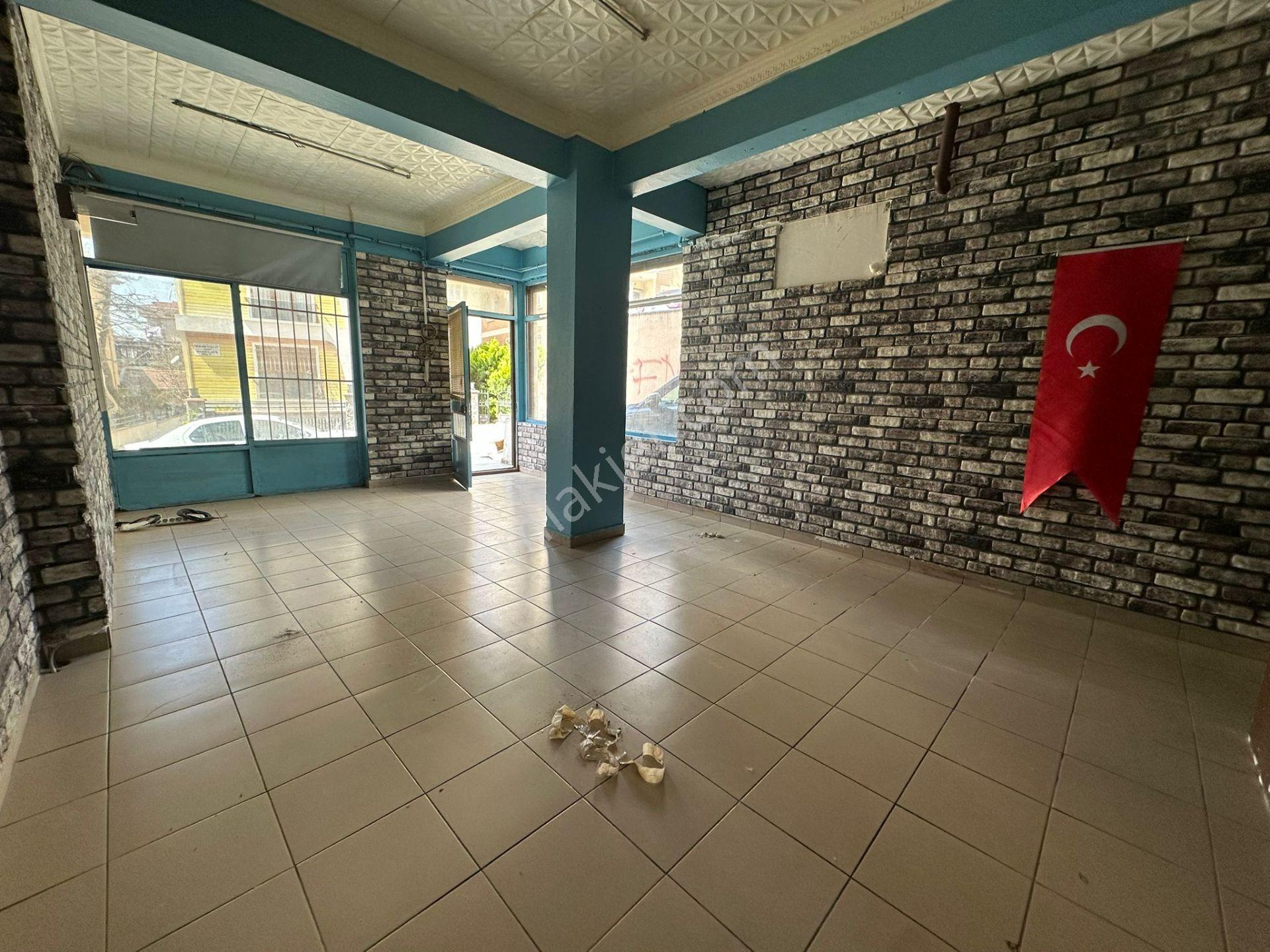 Mertcan Dan Yakacık Meydana Yürüme 200m2 Fırsat Kiralık Dükkan - Görsel 8