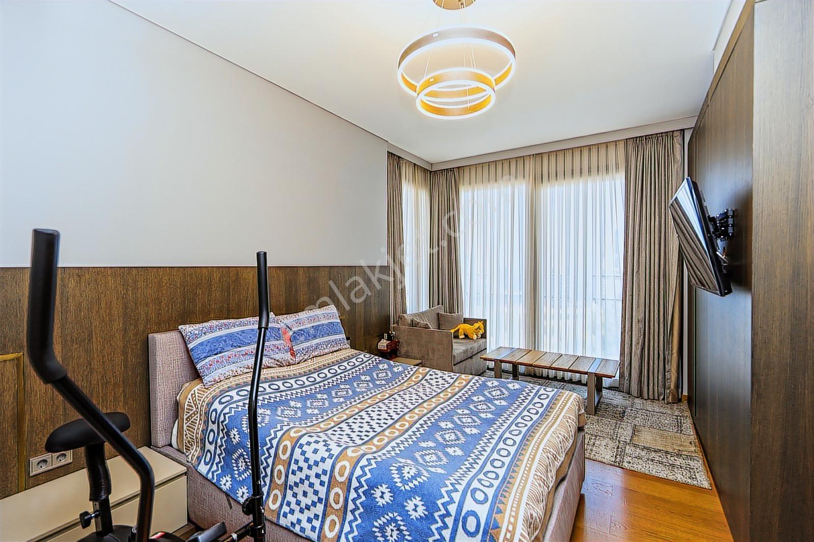 Zorlu Center Kiralık Deniz Manzaralı 2+1 Mobilyalı Daire 180m2 - Görsel 28