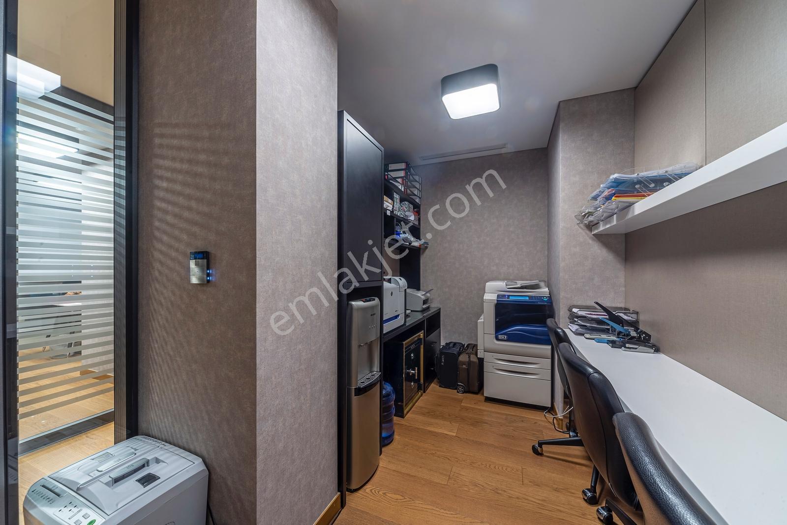 Güncel 400m2 Boğaz Manzaralı Zorlu Center Ofis - Görsel 9