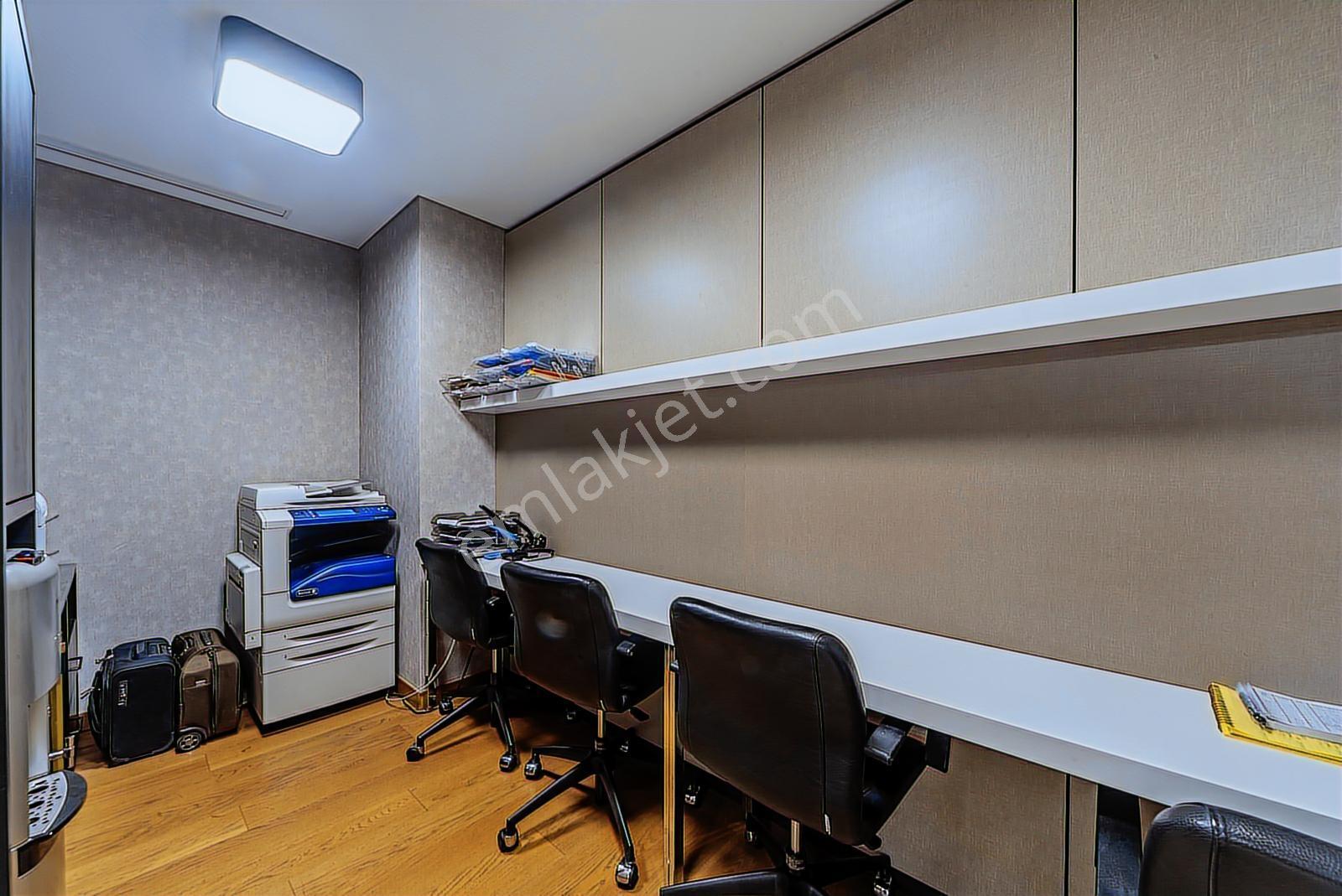 Güncel 400m2 Boğaz Manzaralı Zorlu Center Ofis - Görsel 8