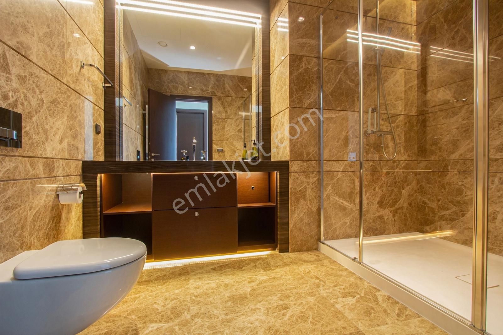 Çiftçi Towers'da Özel Dekorasyonlu D Tıpı Kıralık Resıdans - Görsel 24