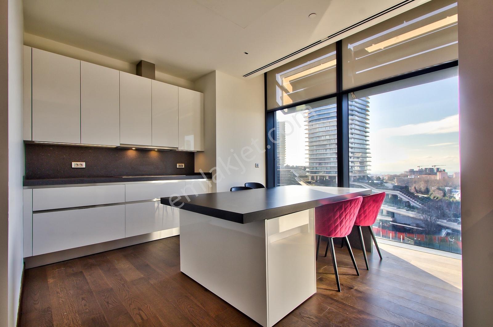 Çiftçi Towers'da Özel Dekorasyonlu D Tıpı Kıralık Resıdans - Görsel 9
