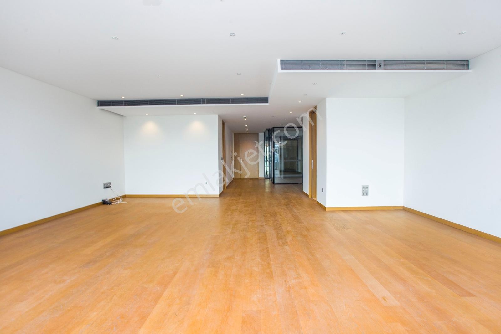 Zorlu Center Kıralık Tek Yetkılı 224 M2 Luks Ofıs Katı - Görsel 23