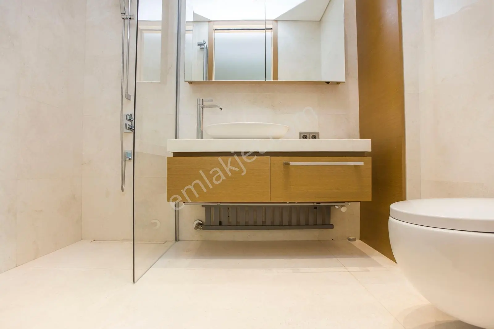 Zorlu Center Kıralık Tek Yetkılı 224 M2 Luks Ofıs Katı - Görsel 24
