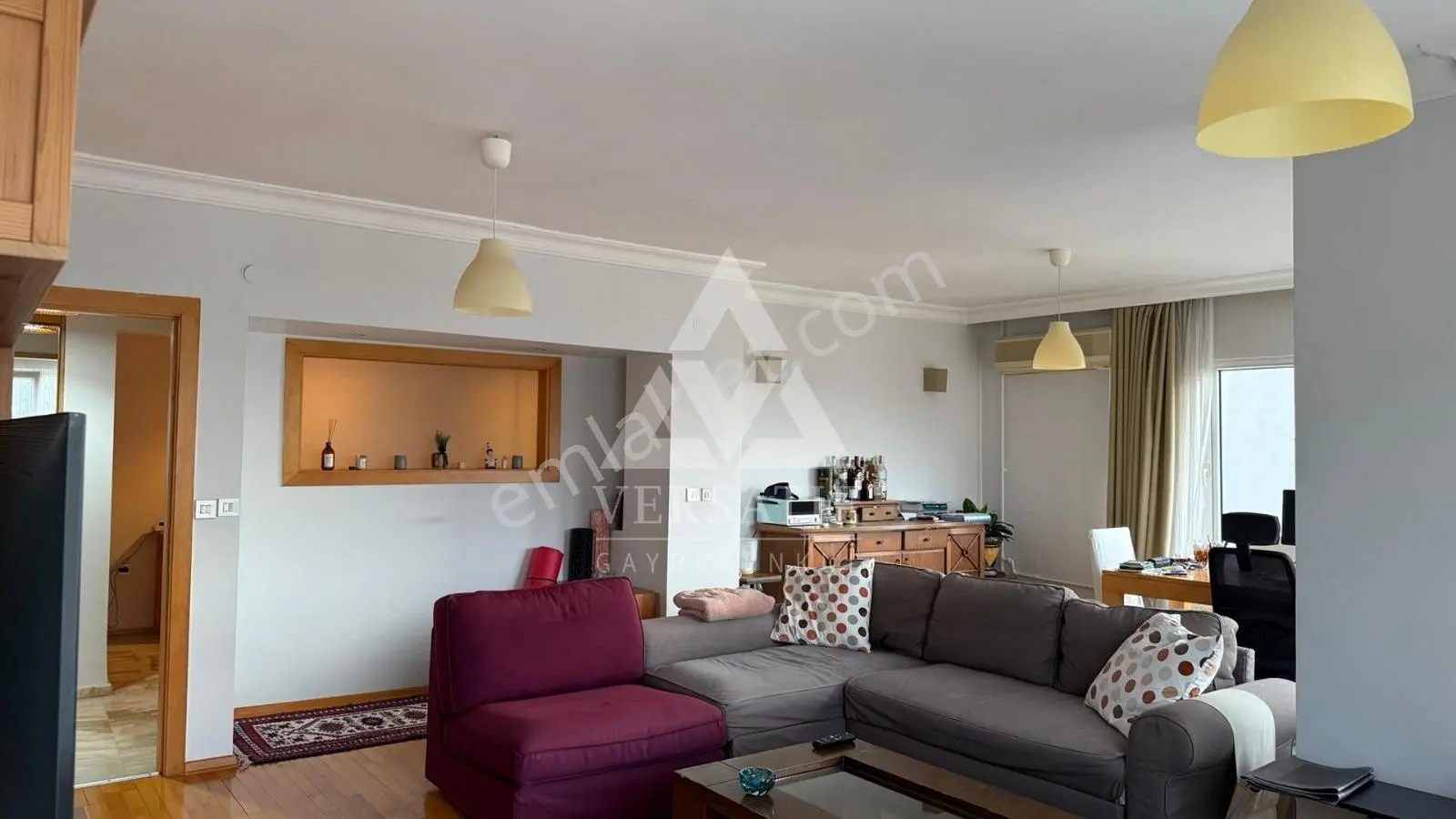 Levazım Sitesinde Manzaralı Balkonlu Eşyalı Daire - Görsel 8