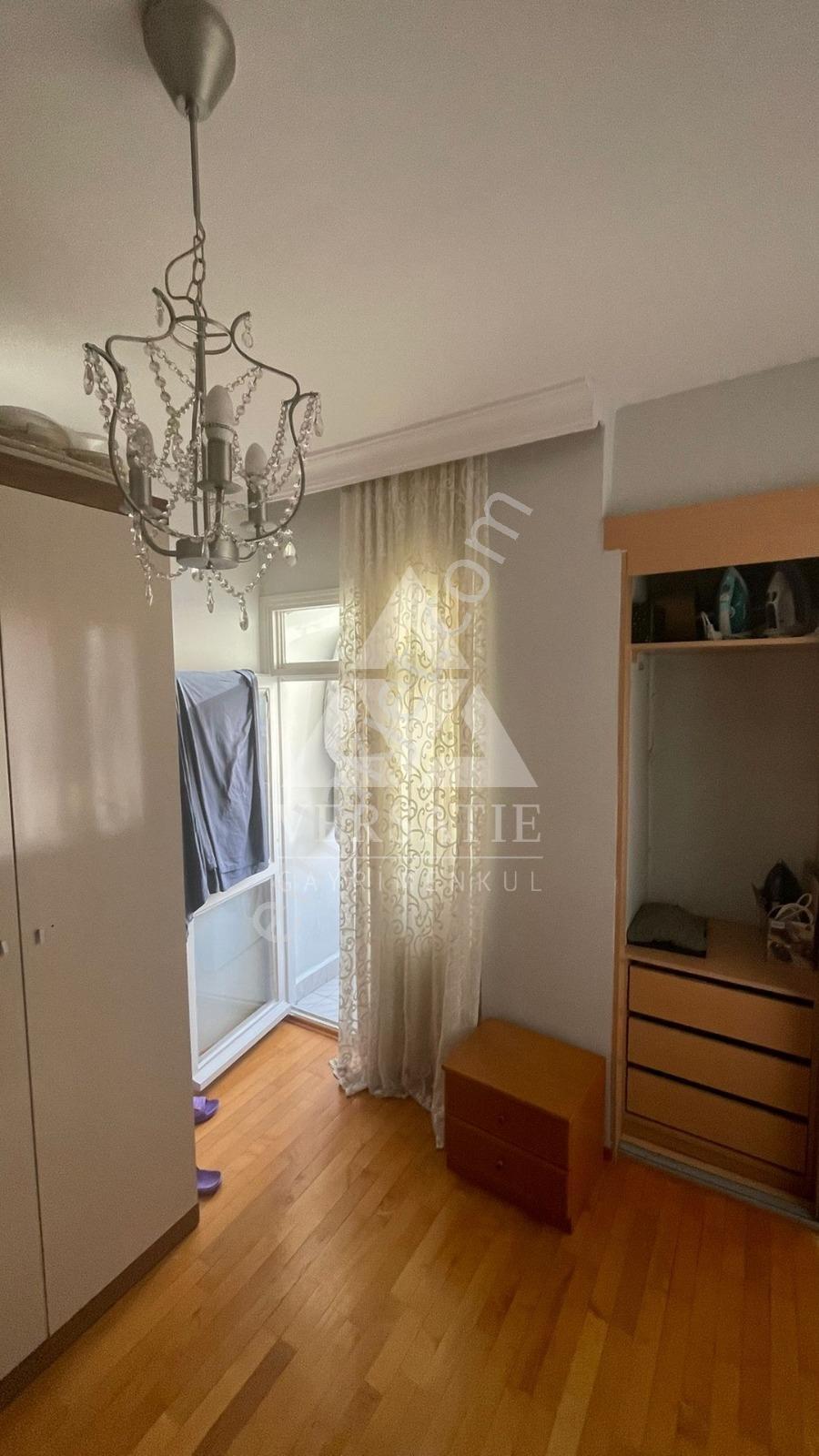 Levazım Sitesinde Manzaralı Balkonlu Eşyalı Daire - Görsel 6