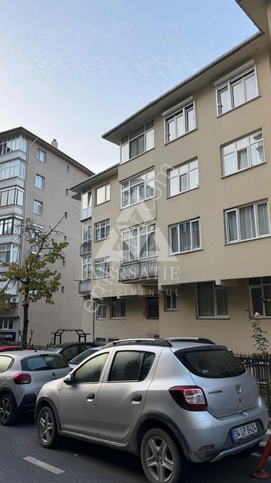 Levazım Sitesinde Manzaralı Balkonlu Eşyalı Daire - Görsel 11