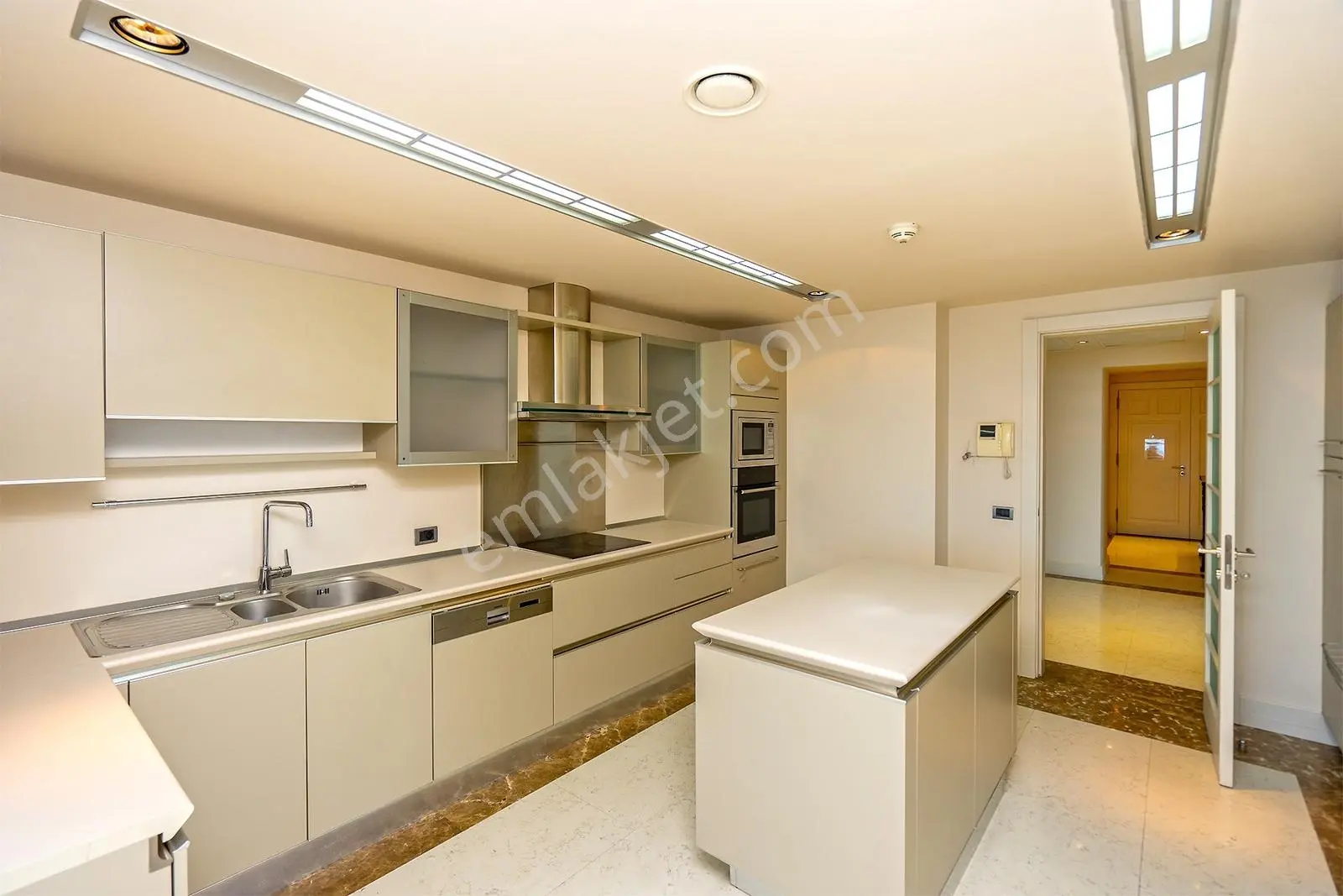 Metrocity'de 302 M2 Satılık 4+1 Daire - Görsel 5