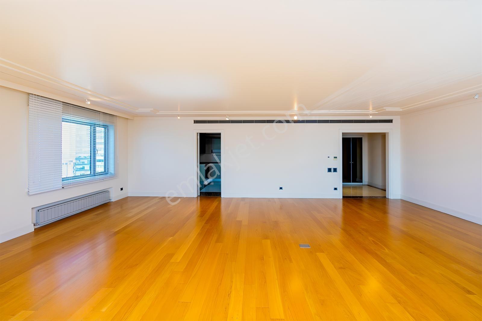 Metrocity'de 302 M2 Satılık 4+1 Daire - Görsel 14