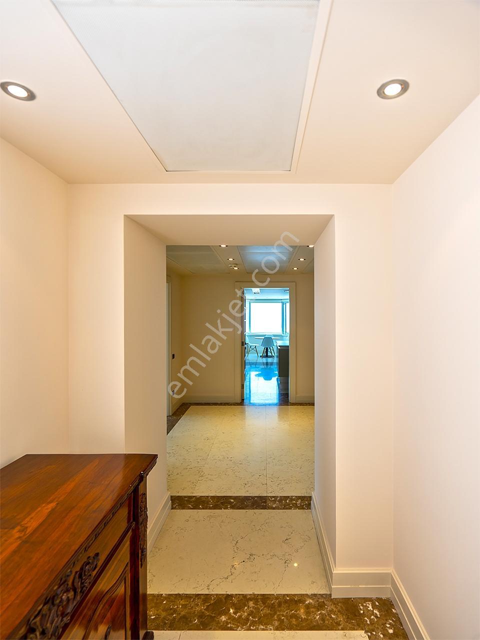Metrocity'de 302 M2 Satılık 4+1 Daire - Görsel 12
