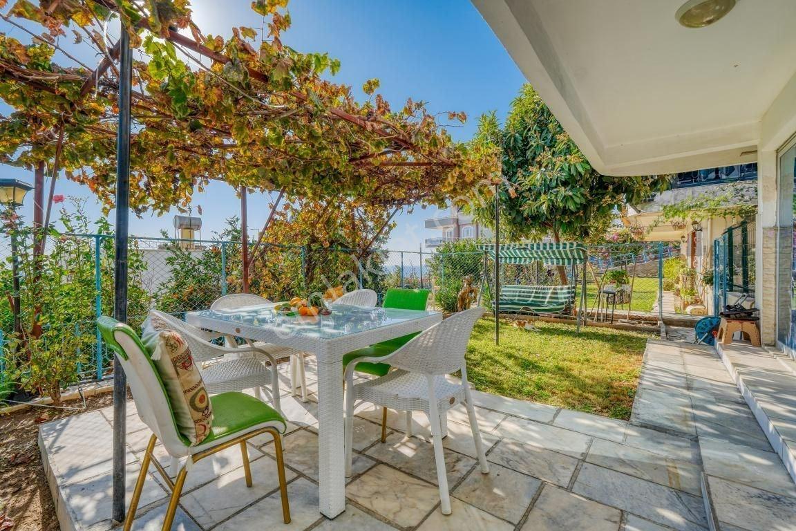 Alanya Demirtaş 3+1 Ful Deniz Manzaralı Ve Özel Bahçeli Muhteşem Villa - Görsel 32