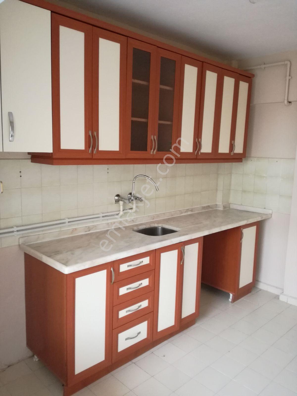 Maltepe Zümrütevlerde Arsapayı 63 M2 Kaleyur Sitesinde 3+1 Güney - Görsel 20