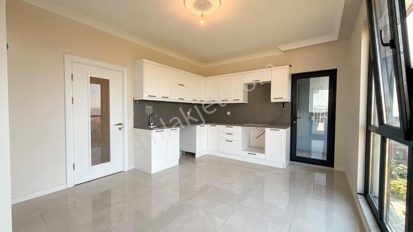 Başiskele Yeşilyurt Full Deniz Manzaralı 4+1 Dubleks | 250 M² - Görsel 11