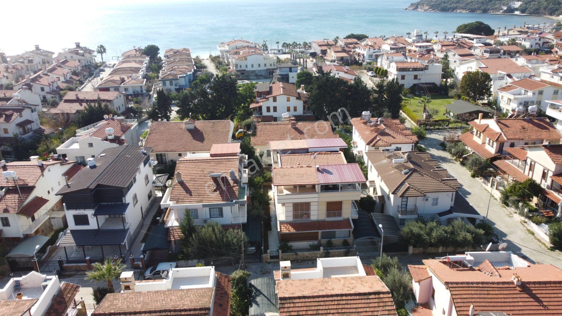 İzmir Özdere'de Yolun Deniz Tarafında Satılık 5+1 Villa - Görsel 2