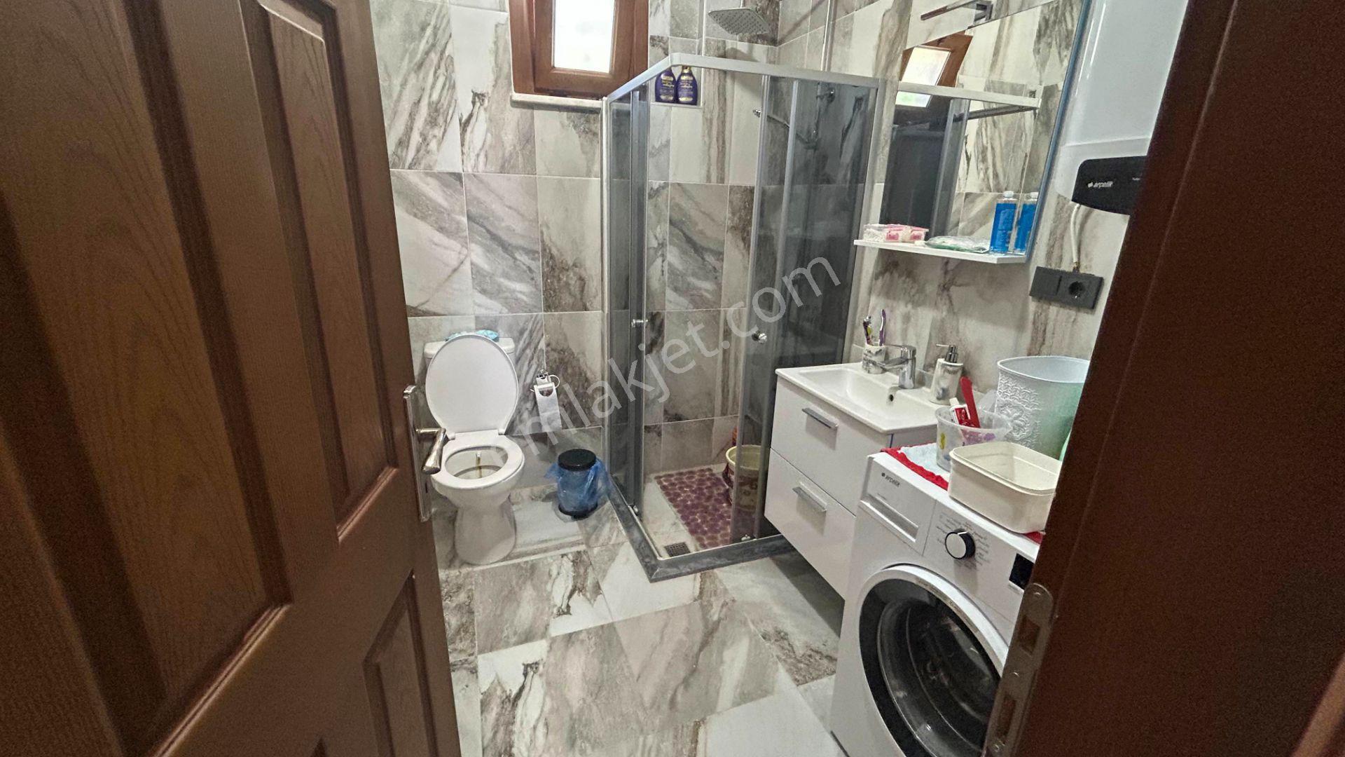 Karamürsel İnebeyli 2797 M2 Bahçe İçinde Satılık Müstakil Ev - Görsel 21
