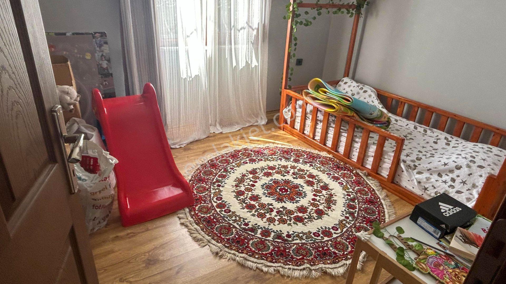 Karamürsel İnebeyli 2797 M2 Bahçe İçinde Satılık Müstakil Ev - Görsel 22