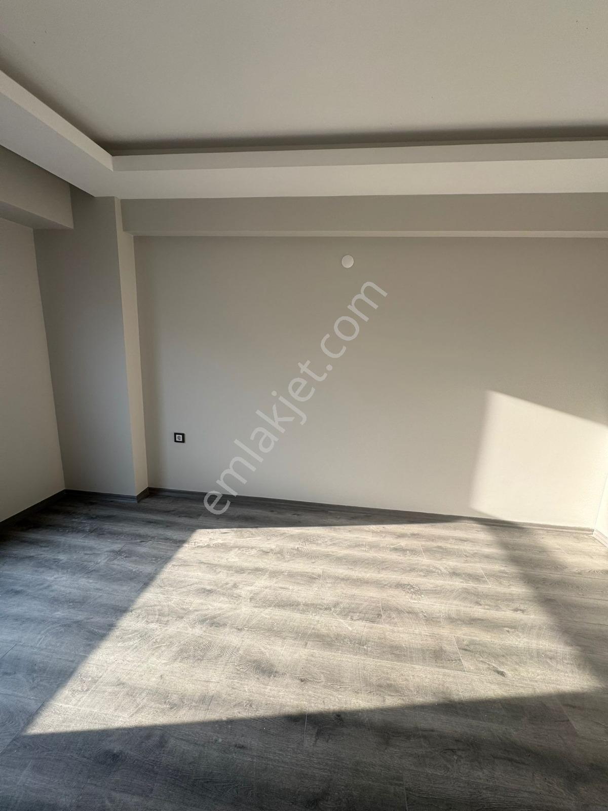 Bandırma Mavi Emlaktan Yenimahallede 2+0 Arakat Kiralık Daire - Görsel 31