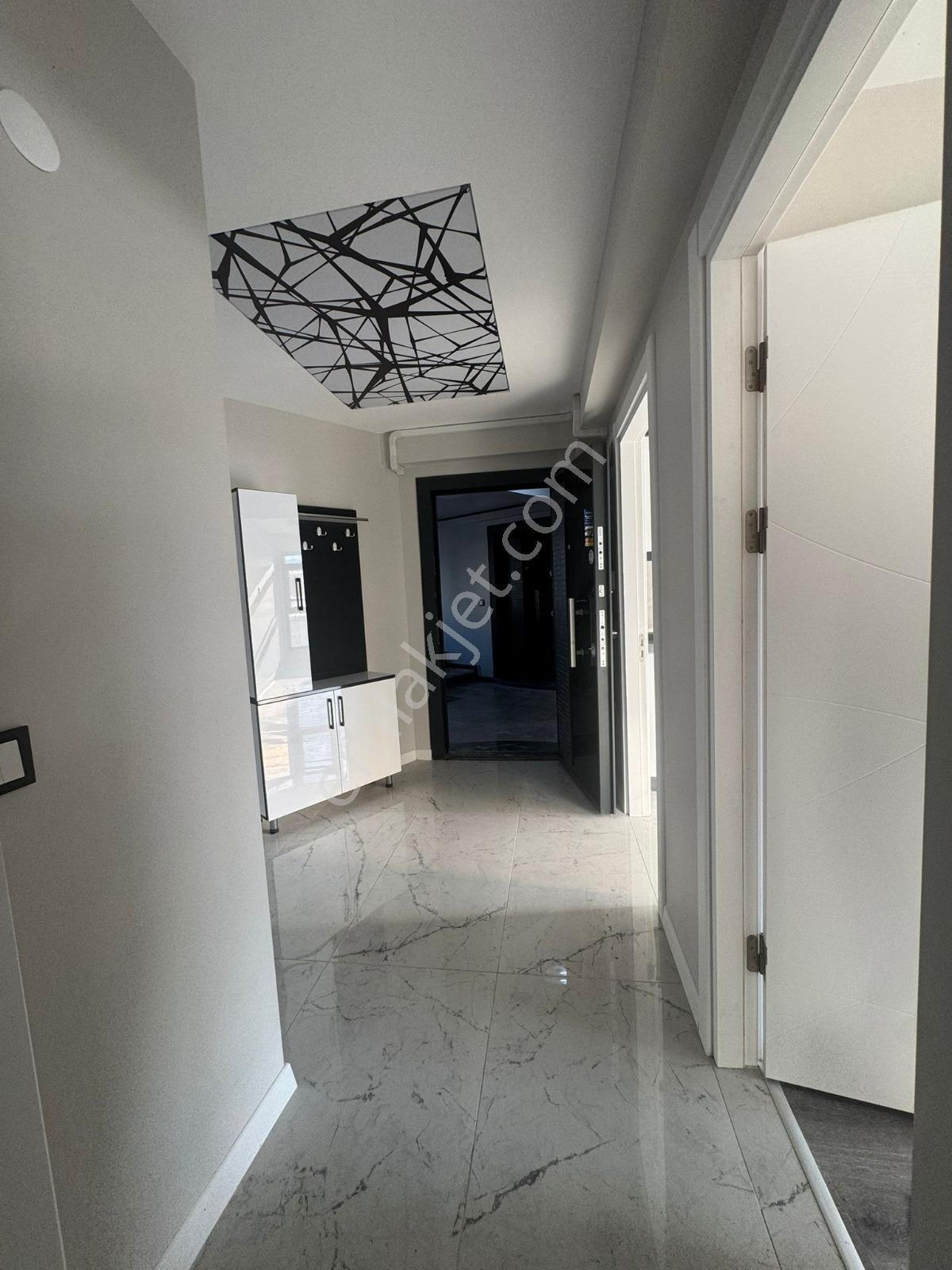 Bandırma Mavi Emlaktan Yenimahallede 2+0 Arakat Kiralık Daire - Görsel 5