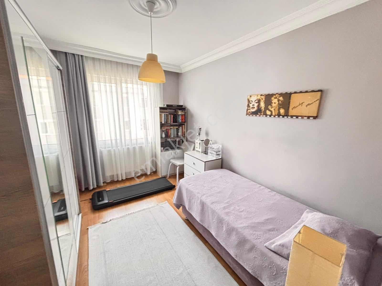 Bahçeşehir Esenkent Kamelya Evlerinde 108m2 Satılık 3+1daire - Görsel 7