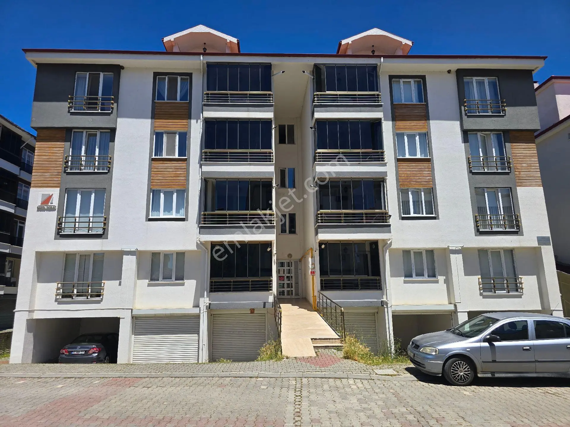 Sümer / Tepecik Mahallesi 3+1 Daire1.kat Müstakil