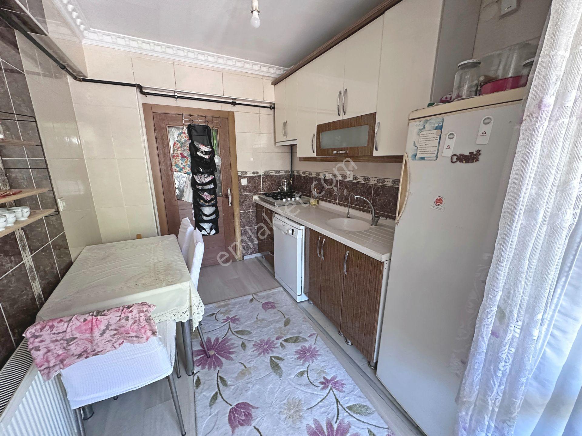 Bahçelerüstü Mahallesinde Yeni Binada Balkonlu 2+1 Satılık Daire - Görsel 3