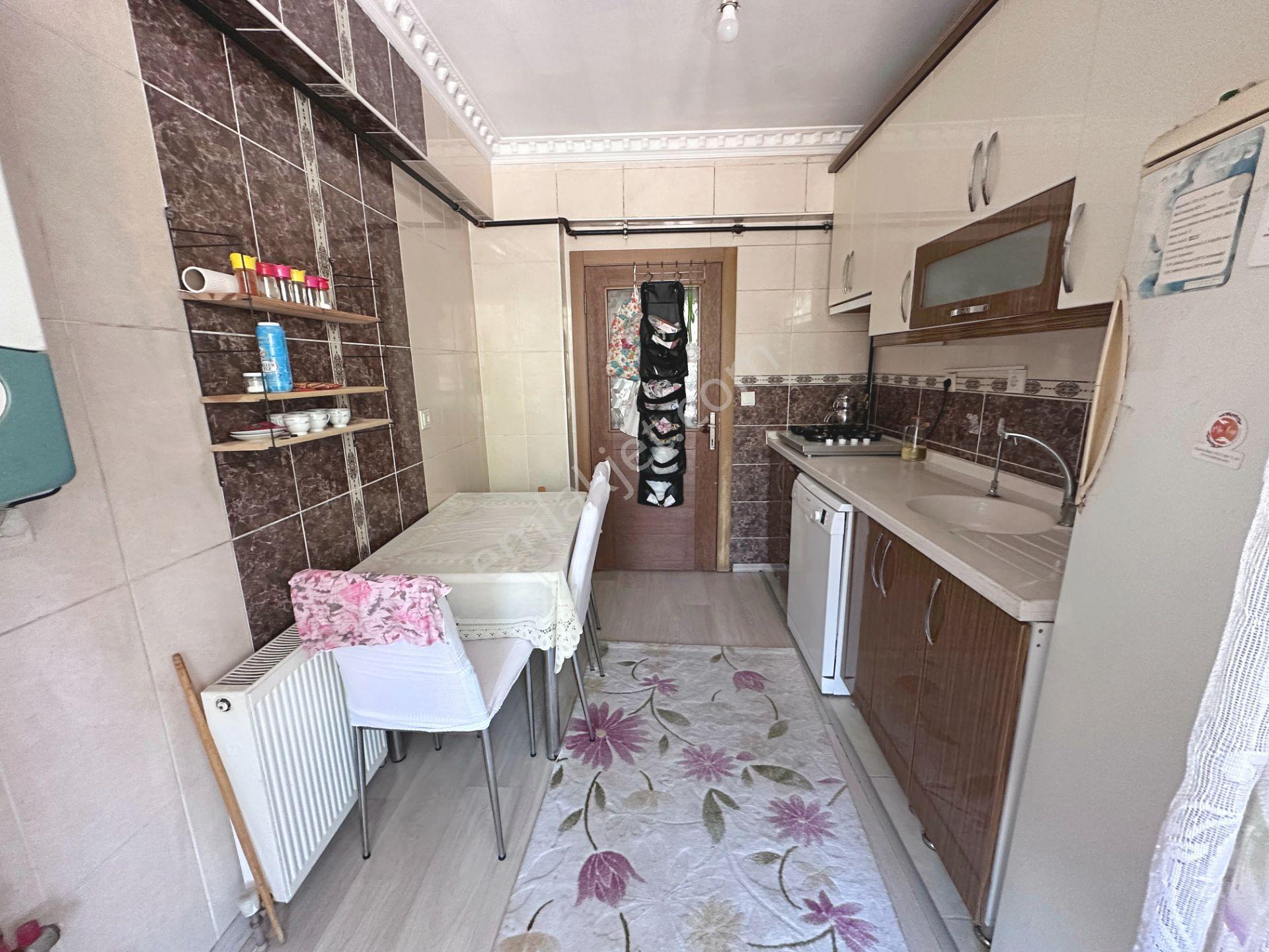 Bahçelerüstü Mahallesinde Yeni Binada Balkonlu 2+1 Satılık Daire - Görsel 6